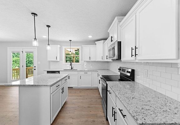 5th image of 153 Monaghan Dr Lot 84