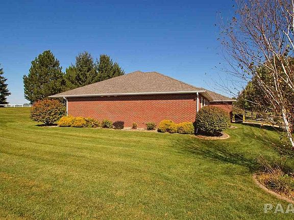 3rd image of 6903 N Brookstone Dr