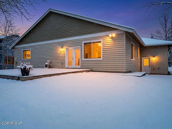 2nd image of 6294 Aldona Cir
