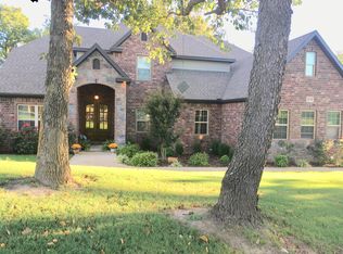 13174 Rusty Blackhaw Ct, Springdale, AR 72762