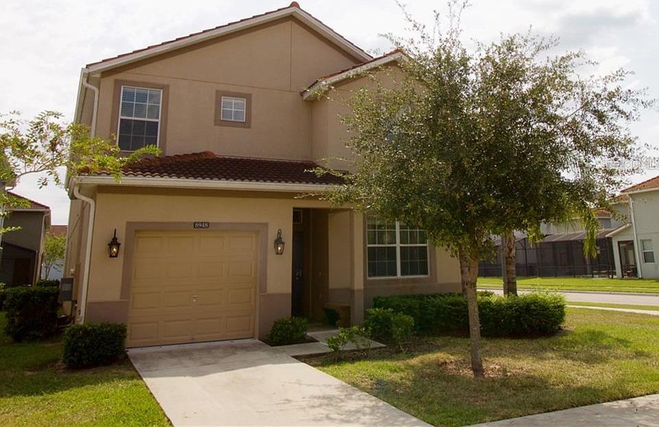 1st image of 8948 Bismarck Palm Rd