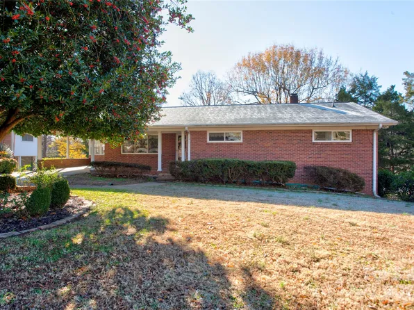 236 Sidesmur Ct NE, Concord, NC 28025