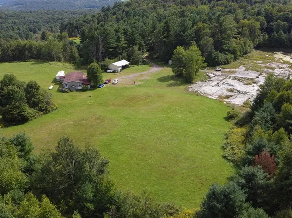 327 Wilcox Rd, Oxford, NY 13830