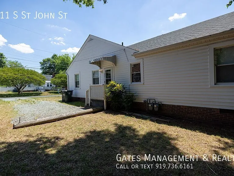 411 S Saint John St — Photo 17
