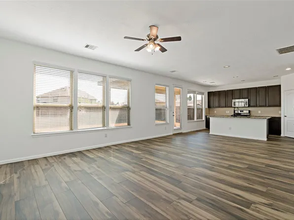 25435 Buxton Wood Dr, Porter, TX 77365