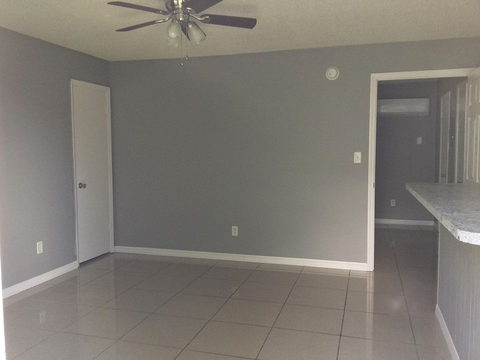 1st image of 1606 S Crystal Lake Dr APT 25