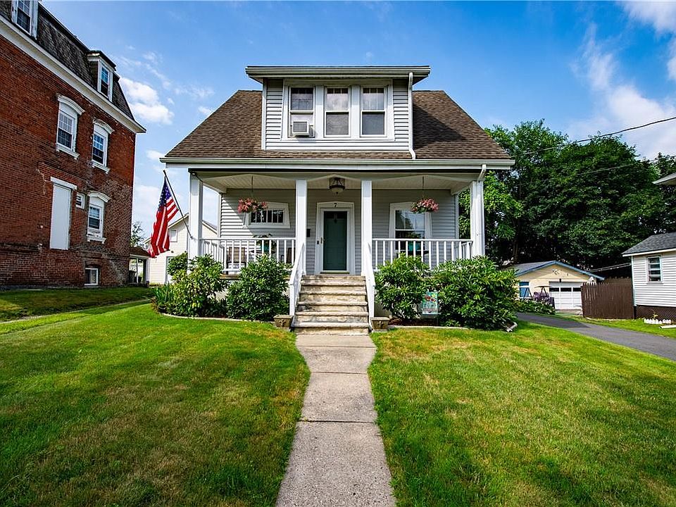 1st image of 7 White Street
