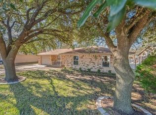 3106 Old Hearne Rd, Bryan, TX 77803