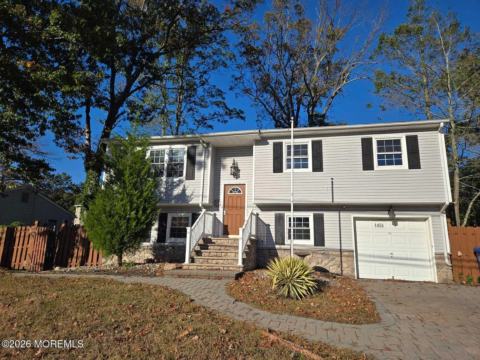 4 bed, 1786 sqft, $3,800 — Photo 2