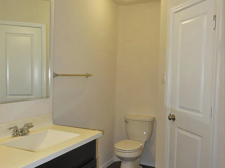 400 Major Lee Ln #3H — Photo 19