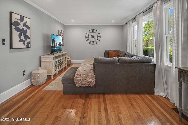 4th image of 3 Pleasant Terrace