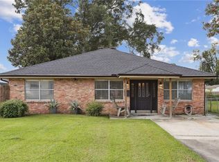 208 Trudeau Dr, Metairie, LA 70003