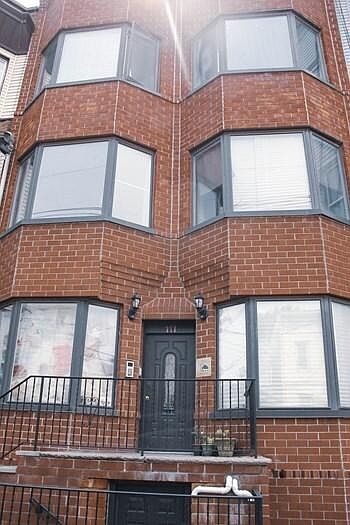 2nd image of 111 Hutton St #D77a47a37