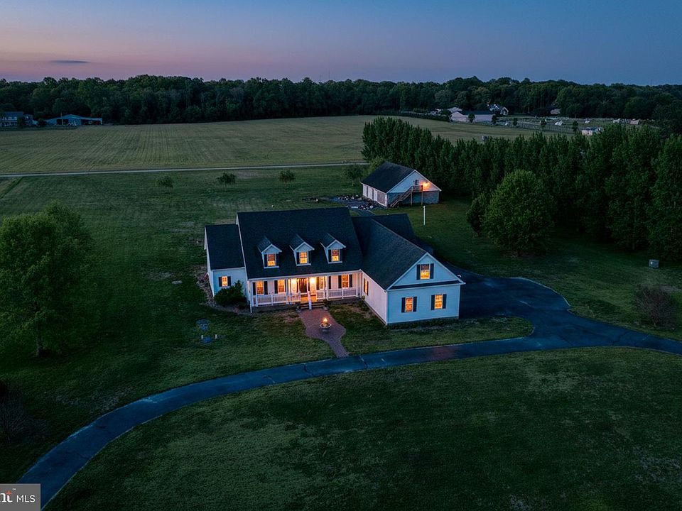 1st image of 25821 Green Briar Rd