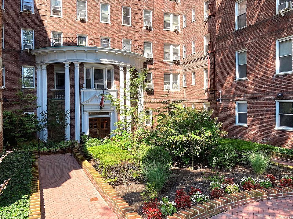 118-11 84 Avenue UNIT 112, Kew Gardens, NY 11415 | Zillow