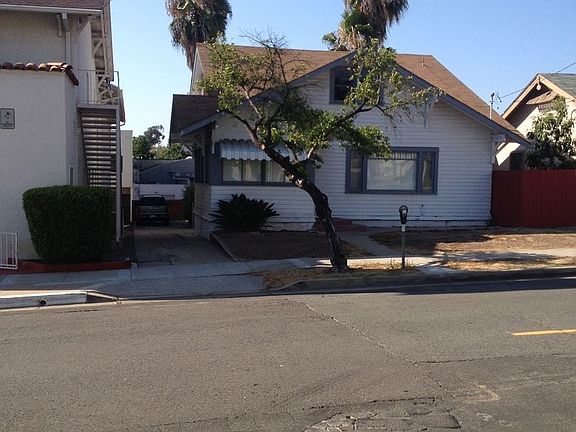 4th image of 8370 Lemon Ave