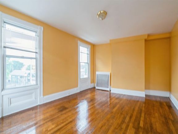 5th image of 53 Virginia Ave #1