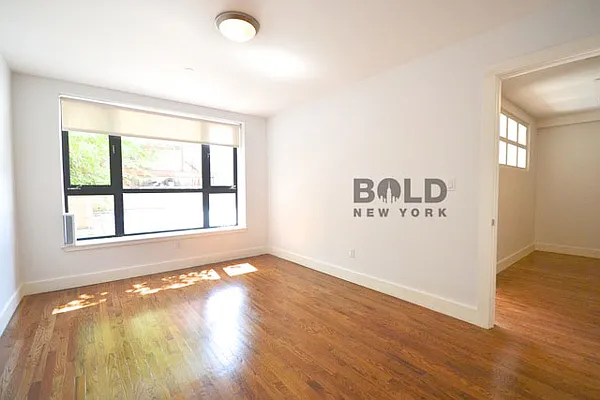 Rented by Bold New York | media 28