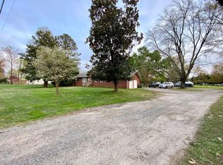 8275 New Ashcake Rd, Mechanicsville, VA 23116