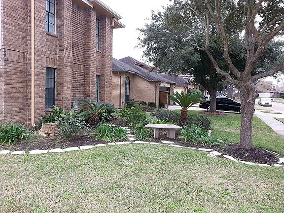 Huge Front Yard