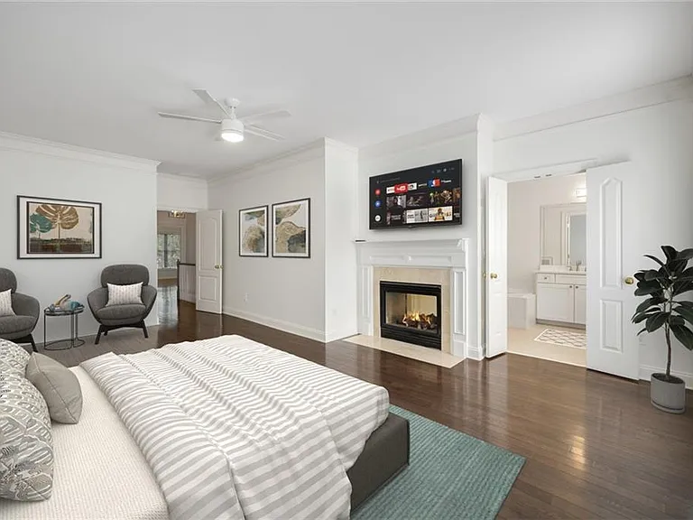 2603 Oglethorpe Cir — Photo 35