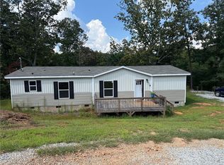 865 Iberian Rd, Dahlonega, GA 30533