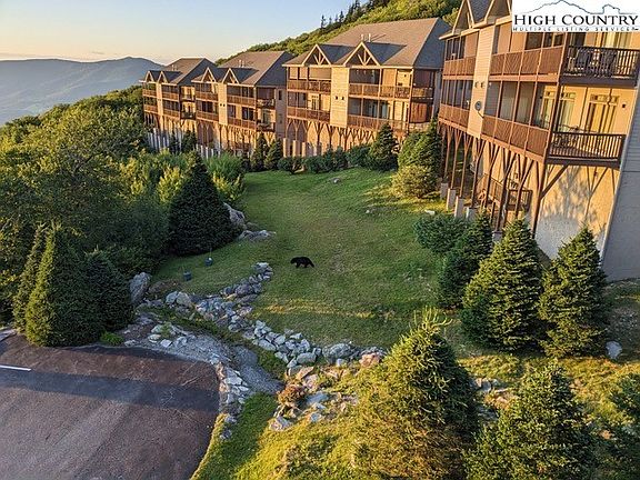 3rd image of 799 Craggy Pointe #25D