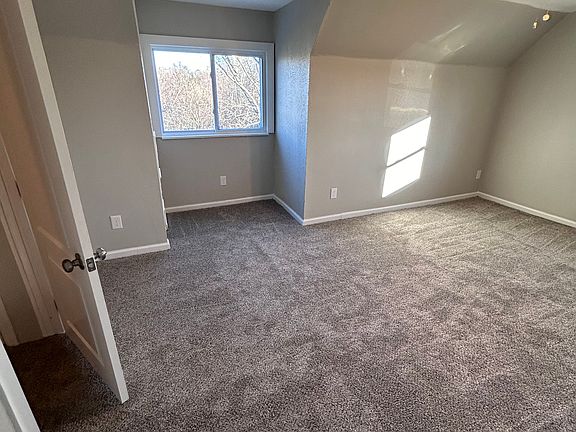 5th image of 6 Panorama Dr