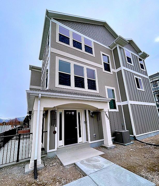 2nd image of 3902 W Pilton Ct