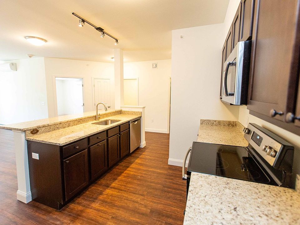 1st image of 181 Winterberry Ln Unit 403