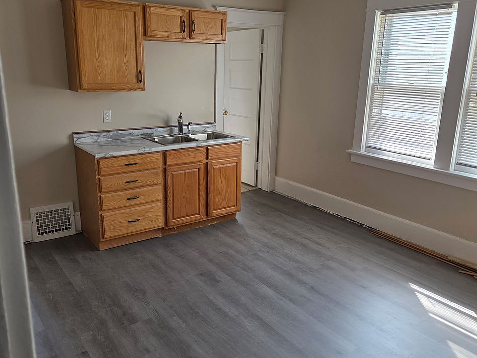 1st image of 3244 N Buffum St