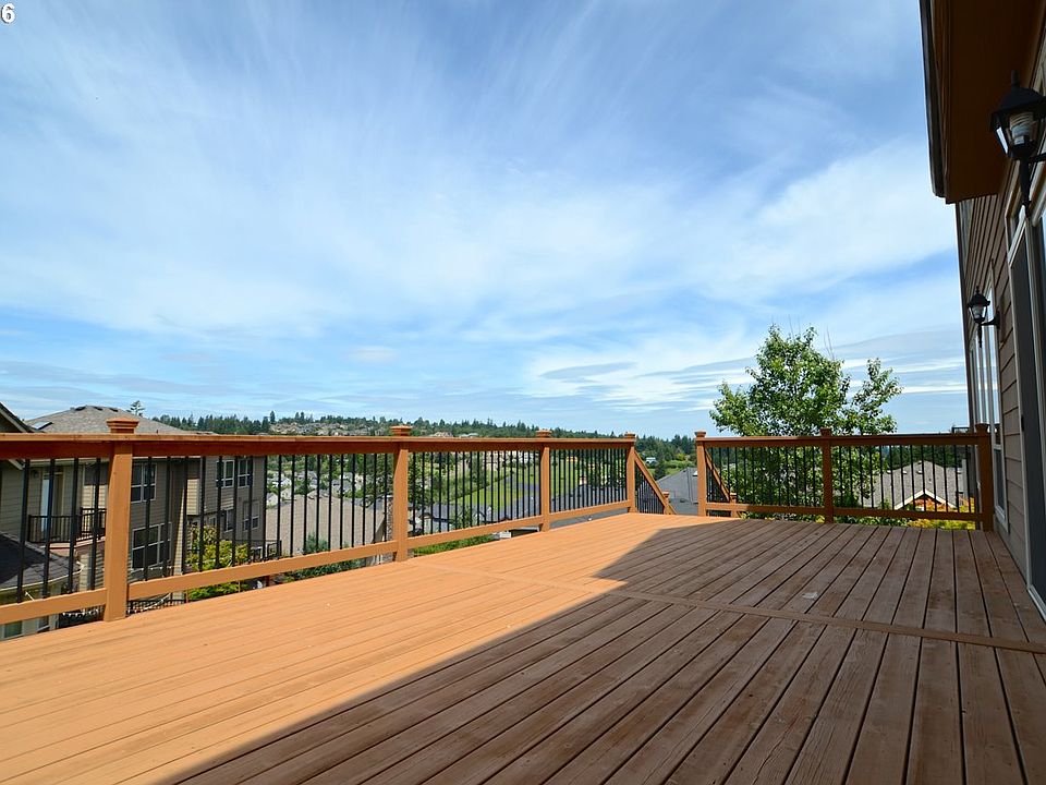 2nd image of 15137 SE Saint Andrews Ct