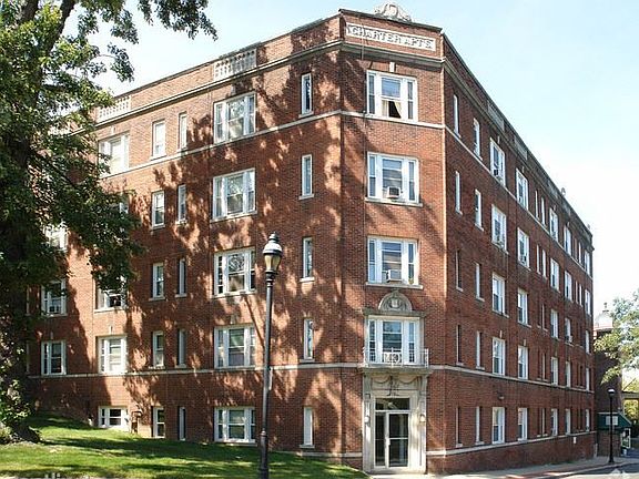 37-39-charter-oak-pl-hartford-ct-building-photo