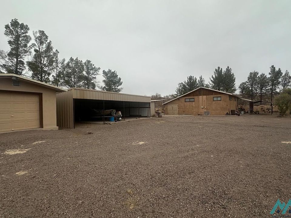 1st image of 308/310 Animas Creek Rd