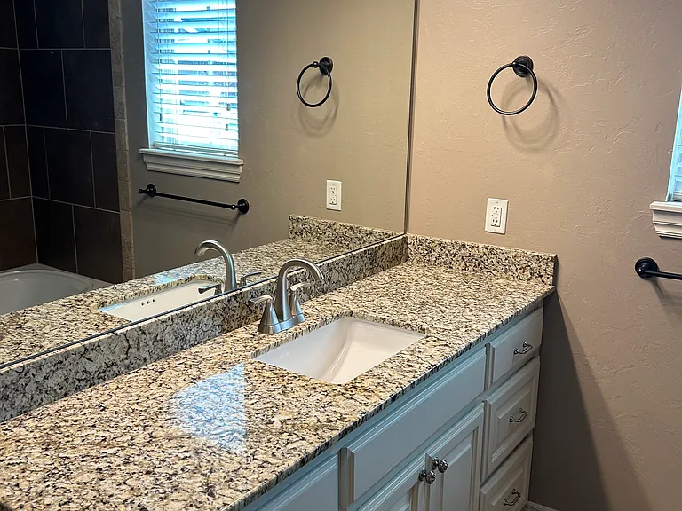 12011 Jadesdale Cir — Photo 21