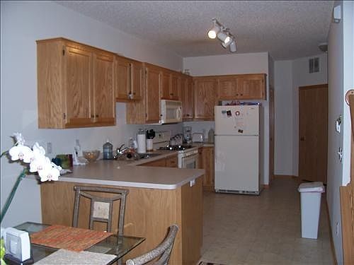 5th image of 16824 Embers Ave