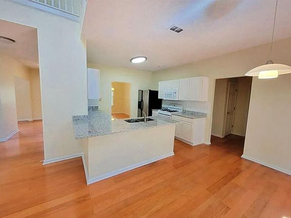 5th image of 10015 Lauren Hall Ct