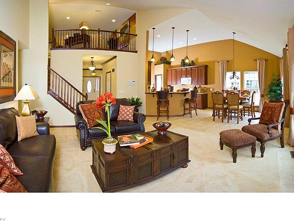 4th image of 496 Stoneledge Dr