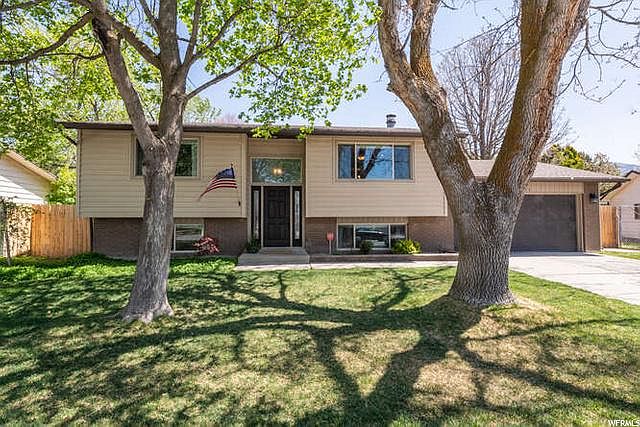 1st image of 10901 S Mill Canyon Dr