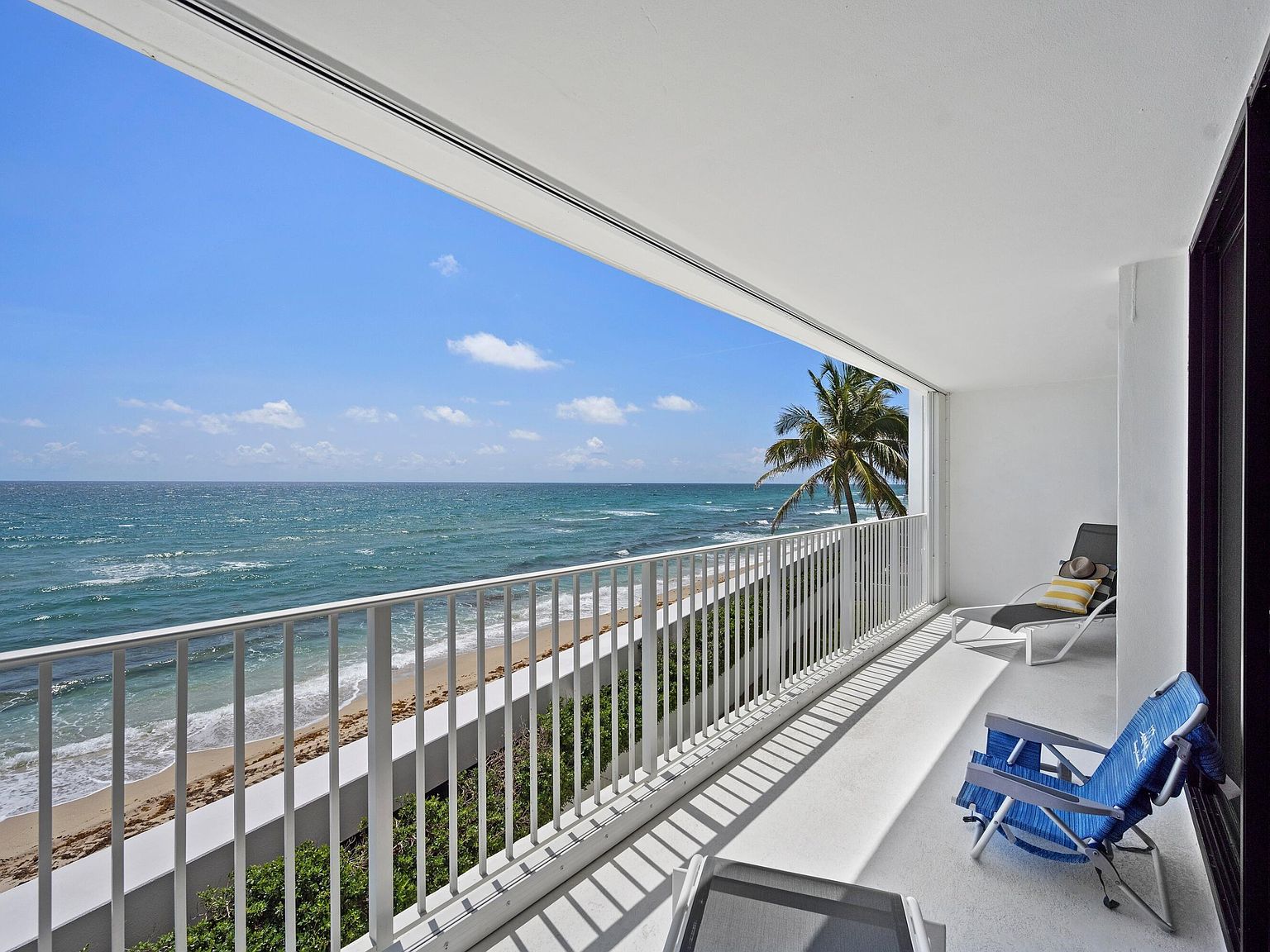 3590 S Ocean Blvd APT 302, South Palm Beach, FL 33480 MLS RX