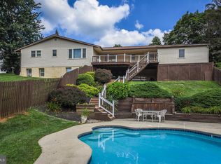 549 McCarty Dr, Furlong, PA 18925