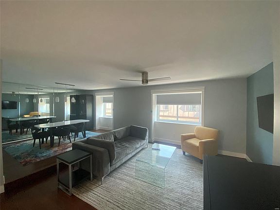 4th image of 4355 Maryland Ave APT 418