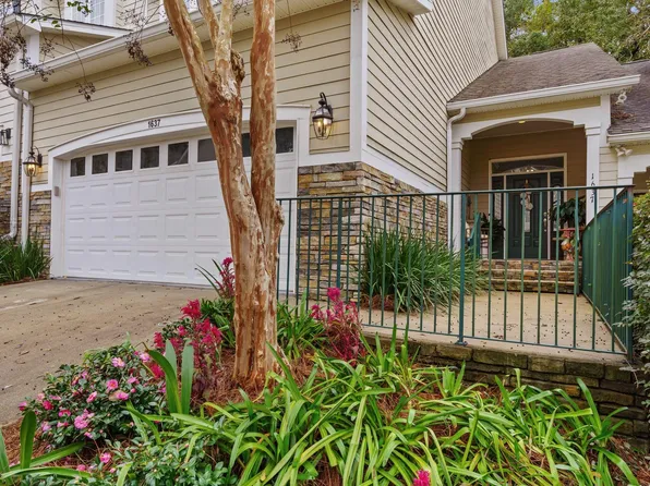 1637 Crosspointe Way, Tallahassee, FL 32308