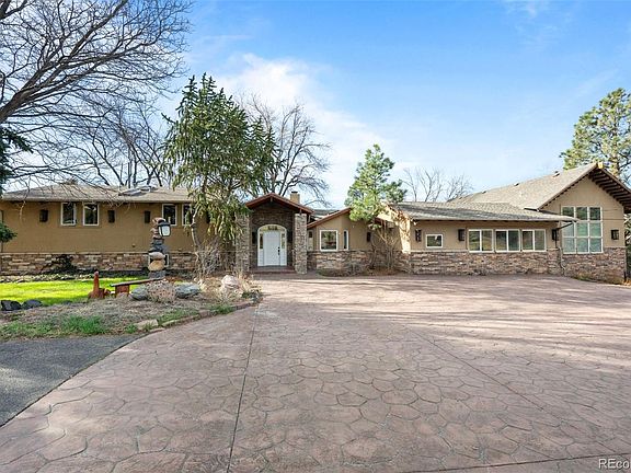 4th image of 1130 E Kenyon Avenue