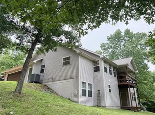 17675 Hazelcrest Ln, Neosho, MO 64850
