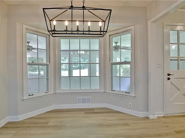 501 Bridlepath Ln, Peachtree City, GA 30269