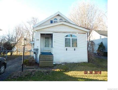 1745 Ellwood Ave, North Tonawanda, NY, 14120