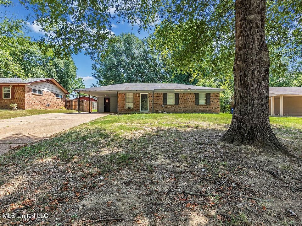1st image of 5698 Crestwood Dr