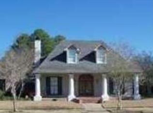 12029 Lake Sherwood Ave N, Baton Rouge, LA 70816
