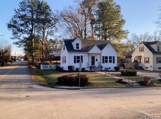 628 N Lunenburg Ave, South Hill, VA 23970